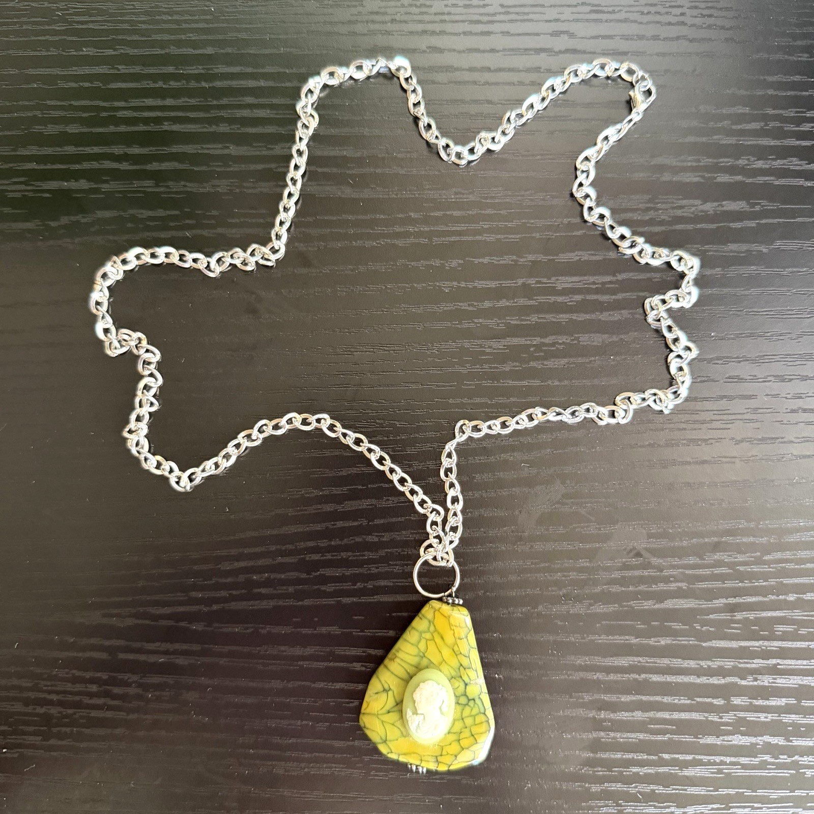 Modern Cameo Pendant Necklace Yellow Green Marbled Resin Statement Jewelry 175 19$